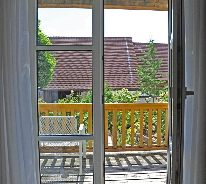 Landgasthof Zum Schwarzen Adler Markt Nordheim Buitenkant foto